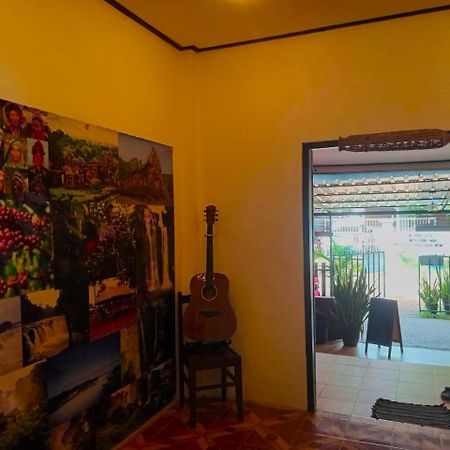 Dd Guest House Pakse Exterior photo